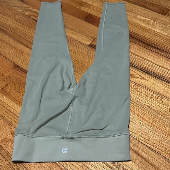 All in motion Girls 10-12 mint leggings - Picture 5 of 5